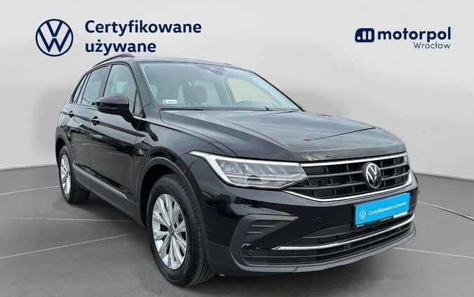 Volkswagen Tiguan cena 136900 przebieg: 11850, rok produkcji 2022 z Zwoleń małe 781